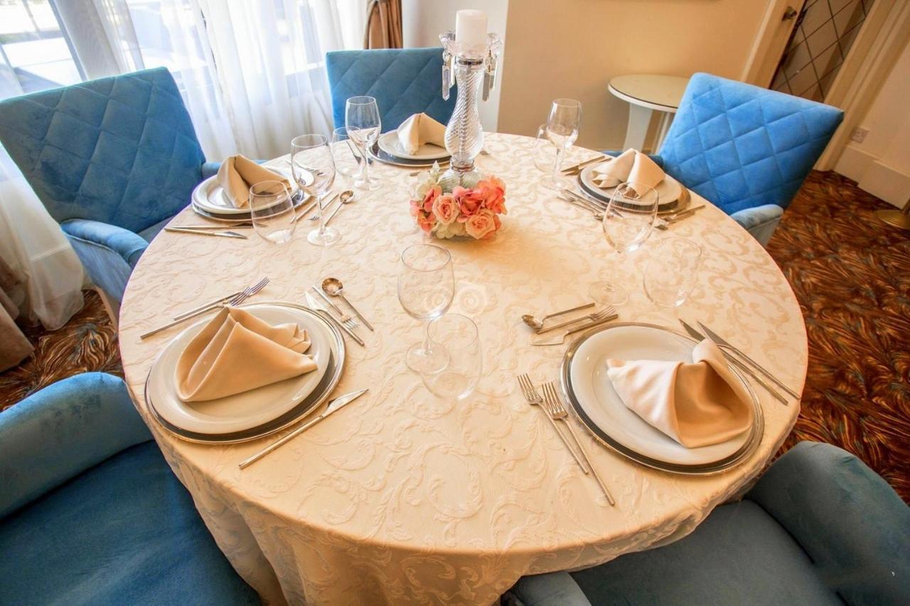 Vuni Palace Premium Hotel & Spa & Casino Beachfront Location ! Kyrenia  Exteriör bild