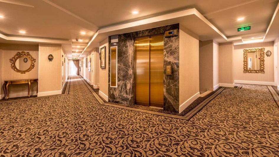 Vuni Palace Premium Hotel & Spa & Casino Beachfront Location ! Kyrenia  Exteriör bild