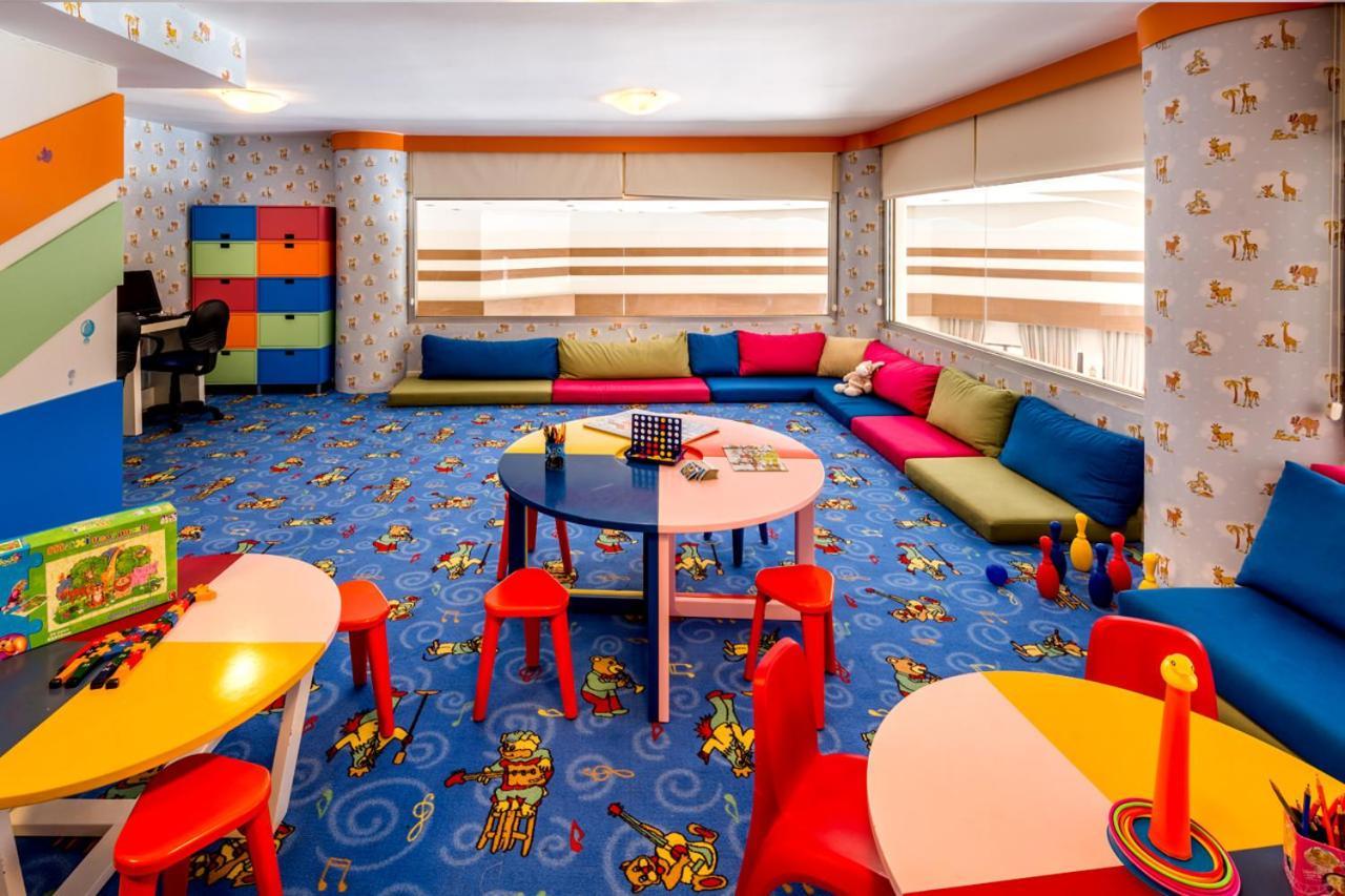 Vuni Palace Premium Hotel & Spa & Casino Beachfront Location ! Kyrenia  Exteriör bild